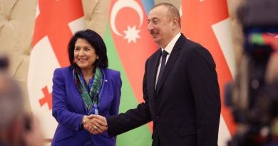 Азербайджан вместе вернули независимость