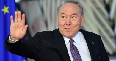 Назарбаев передает власть