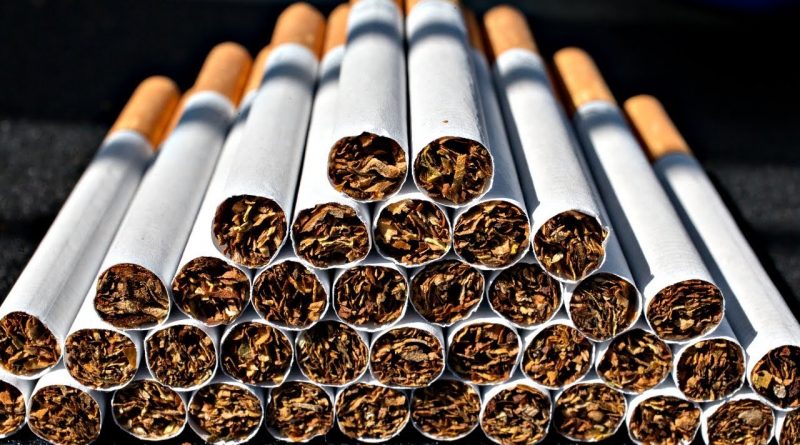 промышленный выпуск сигарет