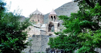 Армянские украшения Ирана