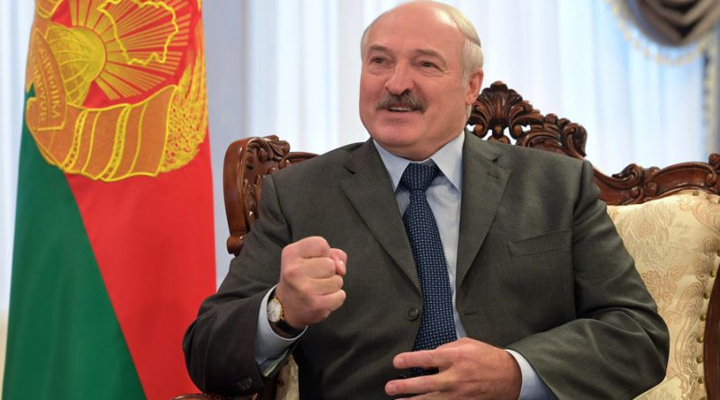 Лукашенко зарегистрировали кандидатом