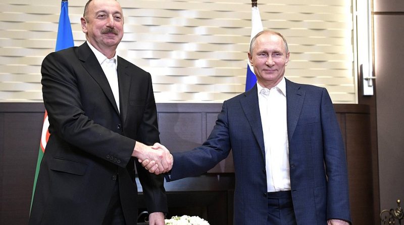 Путин досрочно поздравил Алиева