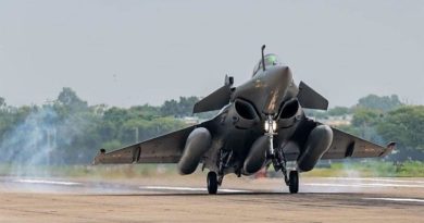 Греция приобретает 18