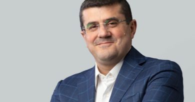 Арутюнян выступил