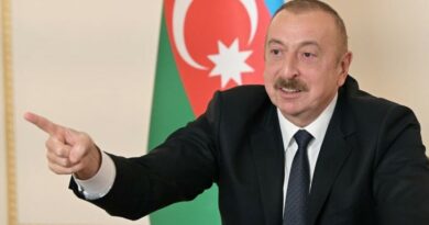 Алиев "освобождает"