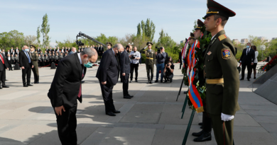 Армении посетили Цицернакаберд