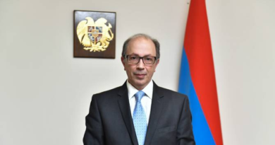 Ара Айвазян подал в отставку