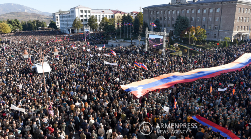 руку Кремля