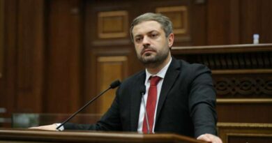 46 грузовиков с армянским коньяком въехали в Россию за три дня
